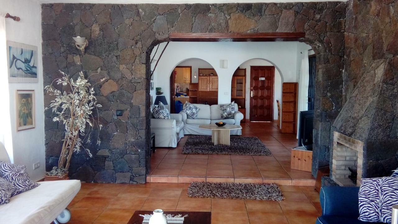Villa Canto ติอาส ภายนอก รูปภาพ